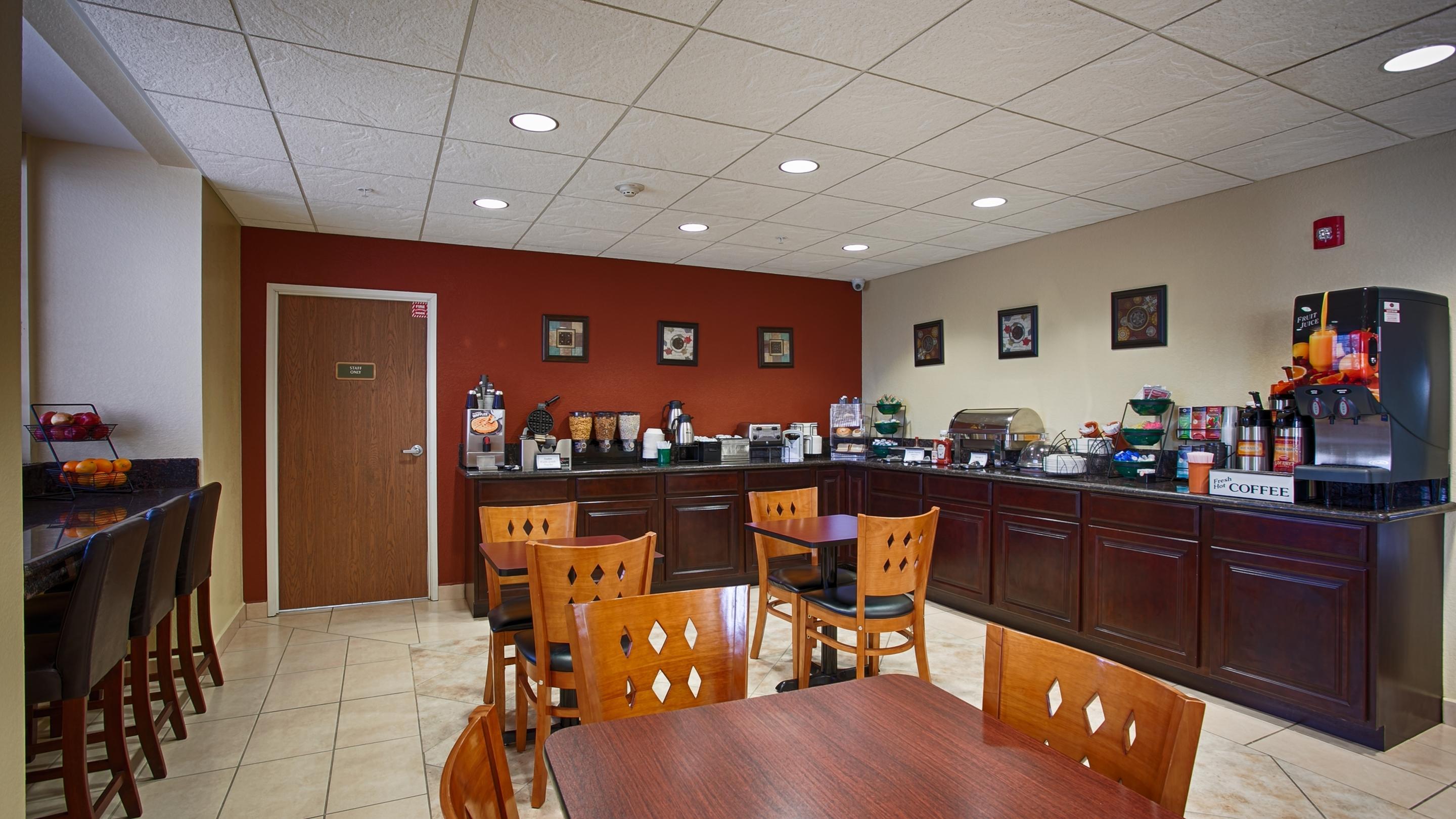 Best Western California City Inn & Suites Ngoại thất bức ảnh