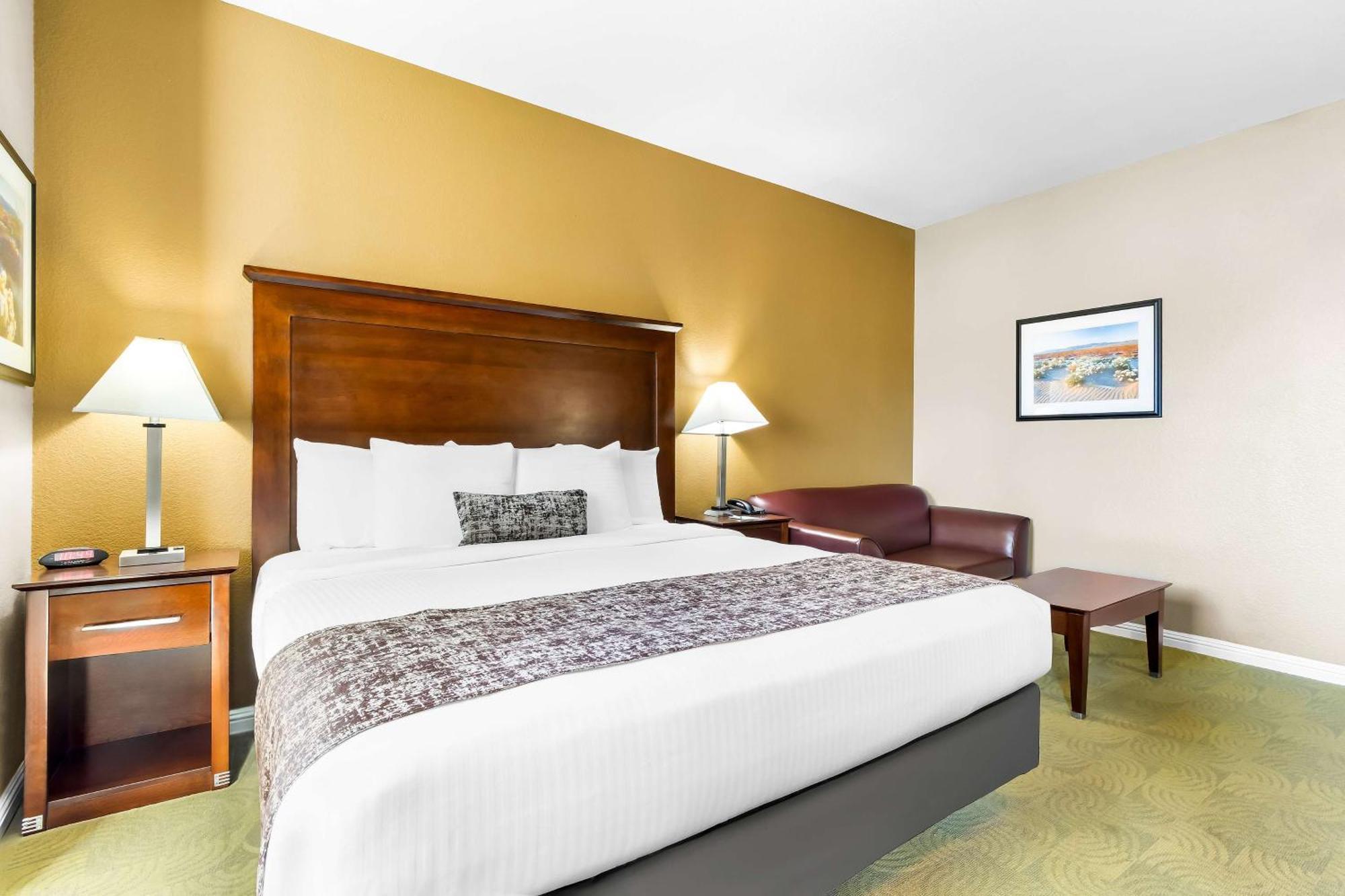 Best Western California City Inn & Suites Ngoại thất bức ảnh