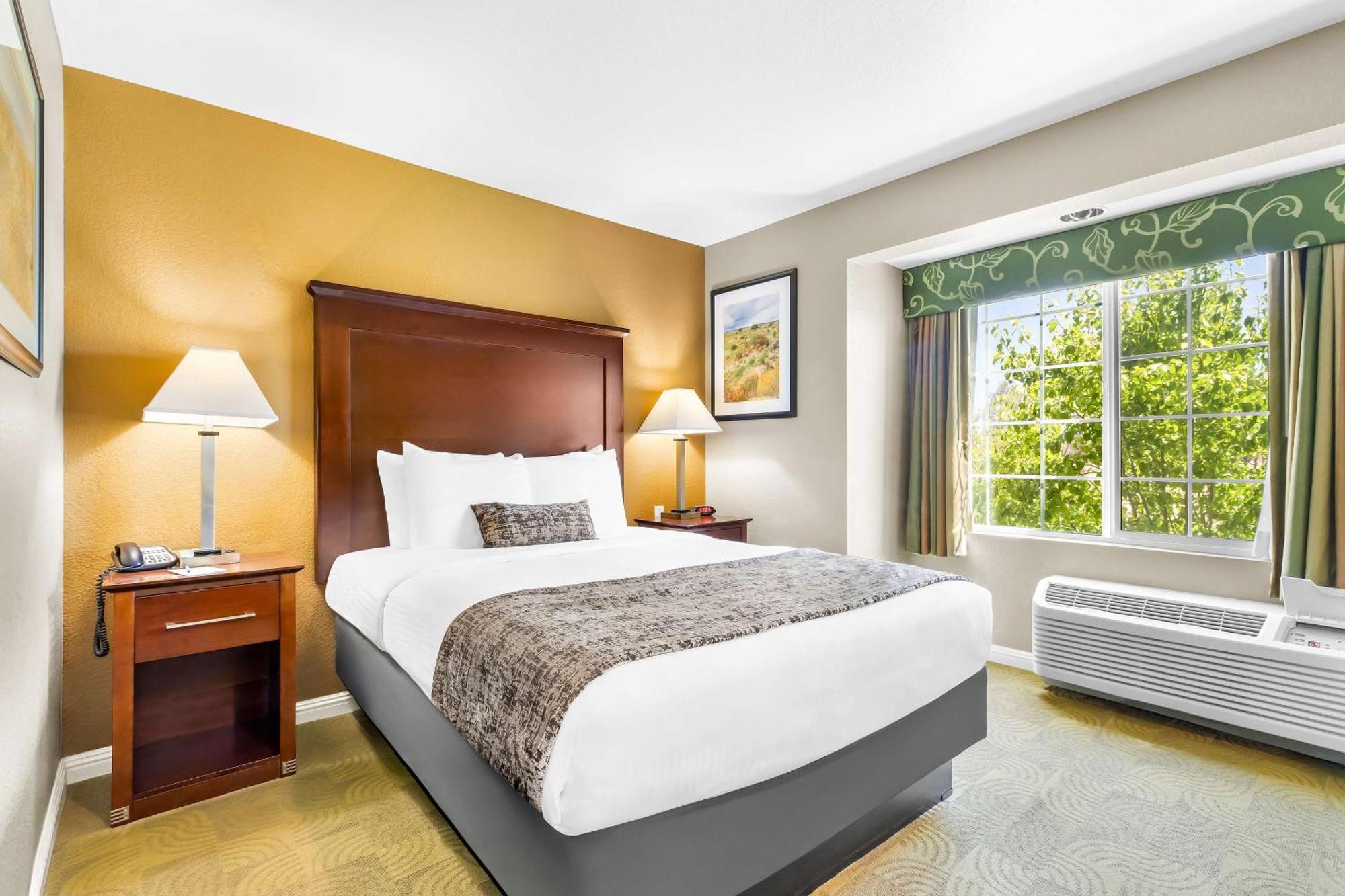 Best Western California City Inn & Suites Ngoại thất bức ảnh