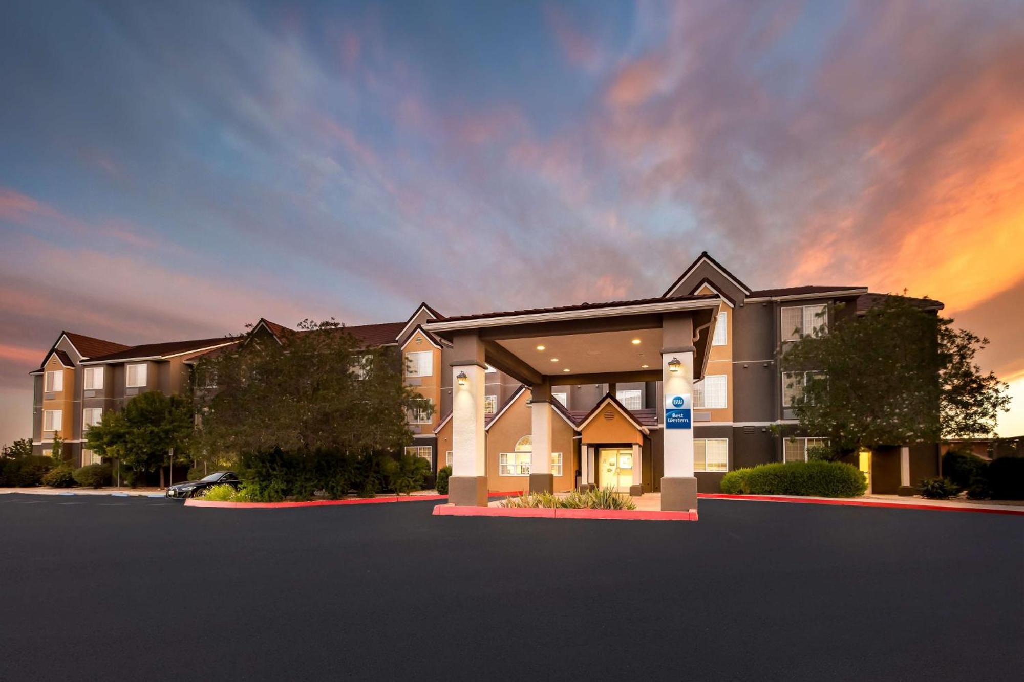 Best Western California City Inn & Suites Ngoại thất bức ảnh