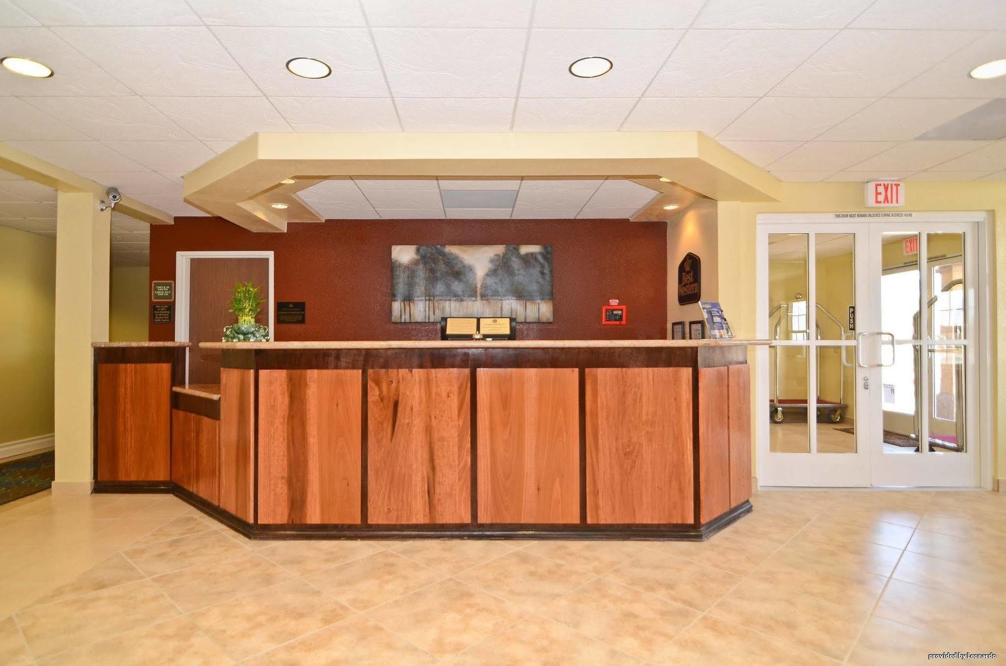 Best Western California City Inn & Suites Ngoại thất bức ảnh